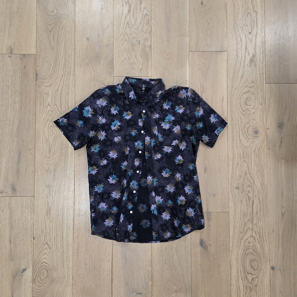 Volcom Black Floral Casual Button Down Shirt